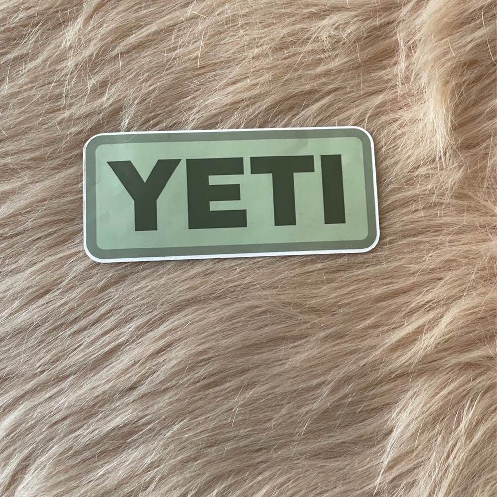 Yeti sticker 4 X 2